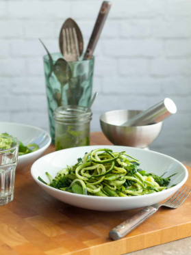 Zucchini Noodles with Pesto: A Low-Carb Pasta Substitute